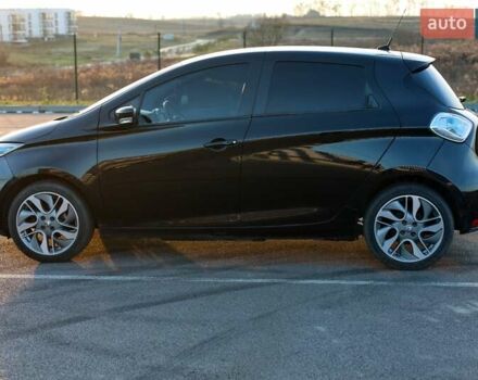 Черный Рено Зое, объемом двигателя 0 л и пробегом 110 тыс. км за 6800 $, фото 7 на Automoto.ua