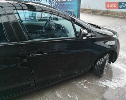 Черный Рено Зое, объемом двигателя 0 л и пробегом 86 тыс. км за 7100 $, фото 5 на Automoto.ua