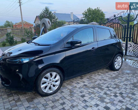 Черный Рено Зое, объемом двигателя 0 л и пробегом 149 тыс. км за 6300 $, фото 2 на Automoto.ua
