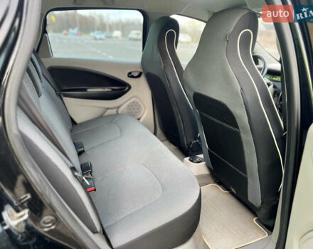 Чорний Рено Зое, об'ємом двигуна 0 л та пробігом 53 тис. км за 6500 $, фото 39 на Automoto.ua