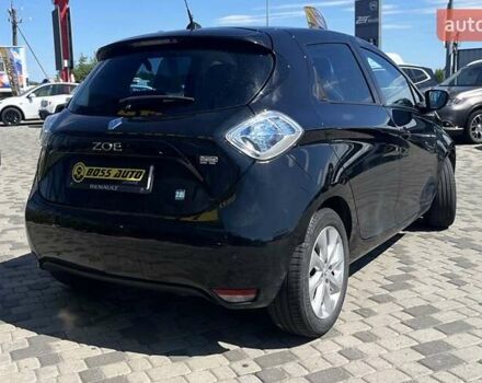 Черный Рено Зое, объемом двигателя 0 л и пробегом 113 тыс. км за 6800 $, фото 6 на Automoto.ua
