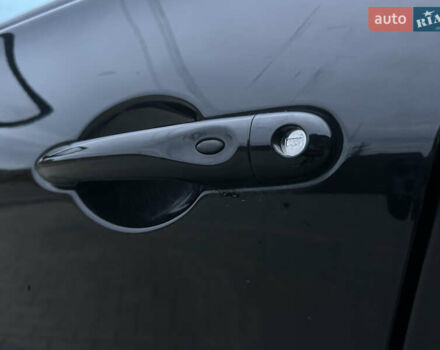 Чорний Рено Зое, об'ємом двигуна 0 л та пробігом 82 тис. км за 6400 $, фото 43 на Automoto.ua