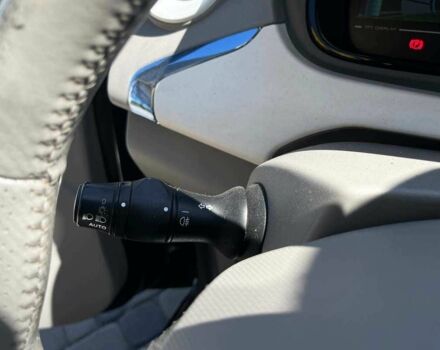 Черный Рено Зое, объемом двигателя 0 л и пробегом 113 тыс. км за 6800 $, фото 15 на Automoto.ua