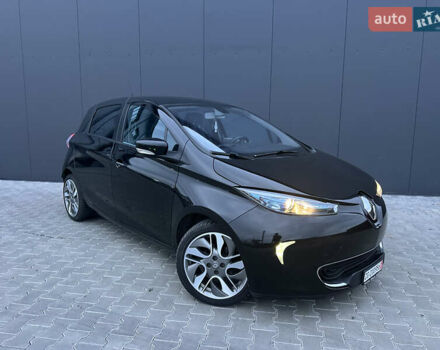 Чорний Рено Зое, об'ємом двигуна 0 л та пробігом 82 тис. км за 6400 $, фото 4 на Automoto.ua