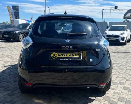 Черный Рено Зое, объемом двигателя 0 л и пробегом 113 тыс. км за 6800 $, фото 5 на Automoto.ua