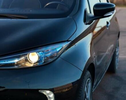 Черный Рено Зое, объемом двигателя 0 л и пробегом 110 тыс. км за 6800 $, фото 37 на Automoto.ua