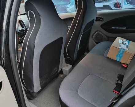 Черный Рено Зое, объемом двигателя 0 л и пробегом 86 тыс. км за 7100 $, фото 15 на Automoto.ua