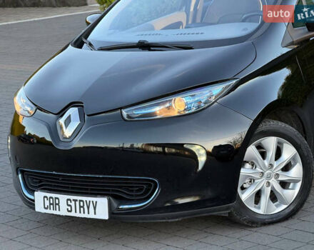 Чорний Рено Зое, об'ємом двигуна 0 л та пробігом 78 тис. км за 6999 $, фото 6 на Automoto.ua