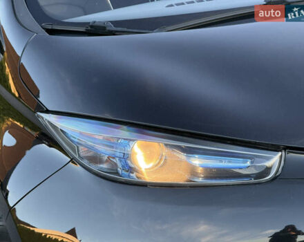 Рено Зое 2014 в Стрые на Automoto.ua Черный Рено Зое, объемом двигателя 0 л и пробегом 78 тыс. км за 6999 $, фото 14 на Automoto.ua