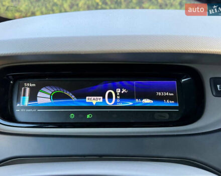 Чорний Рено Зое, об'ємом двигуна 0 л та пробігом 78 тис. км за 6999 $, фото 45 на Automoto.ua