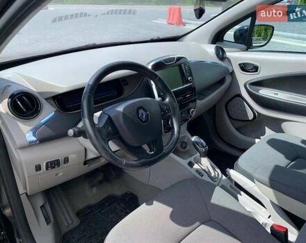 Рено Зое 2014 в Тернополе на Automoto.ua Черный Рено Зое, объемом двигателя 0 л и пробегом 130 тыс. км за 6400 $, фото 15 на Automoto.ua