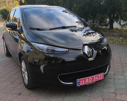 Черный Рено Зое, объемом двигателя 0 л и пробегом 64 тыс. км за 7350 $, фото 4 на Automoto.ua