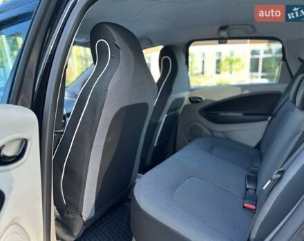 Чорний Рено Зое, об'ємом двигуна 0 л та пробігом 146 тис. км за 6800 $, фото 23 на Automoto.ua