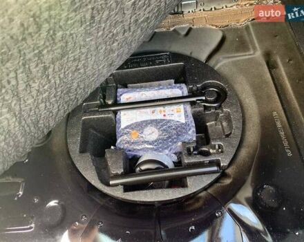 Рено Зое 2014 в Тернополе на Automoto.ua Черный Рено Зое, объемом двигателя 0 л и пробегом 130 тыс. км за 6400 $, фото 12 на Automoto.ua