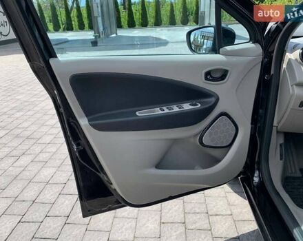 Рено Зое 2014 в Тернополе на Automoto.ua Черный Рено Зое, объемом двигателя 0 л и пробегом 130 тыс. км за 6400 $, фото 17 на Automoto.ua