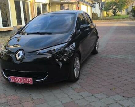 Черный Рено Зое, объемом двигателя 0 л и пробегом 64 тыс. км за 7350 $, фото 1 на Automoto.ua