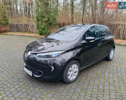 Черный Рено Зое, объемом двигателя 0 л и пробегом 96 тыс. км за 6500 $, фото 18 на Automoto.ua
