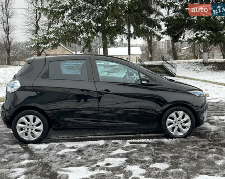 Черный Рено Зое, объемом двигателя 0 л и пробегом 91 тыс. км за 6499 $, фото 2 на Automoto.ua