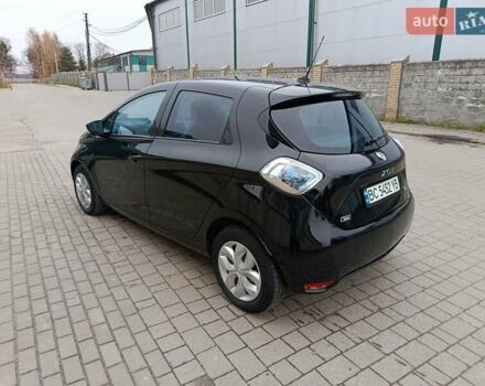 Черный Рено Зое, объемом двигателя 0 л и пробегом 96 тыс. км за 6350 $, фото 5 на Automoto.ua