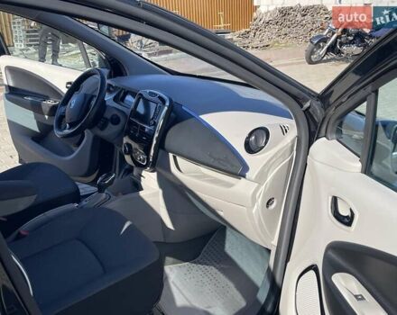 Рено Зое 2014 в Ровно на Automoto.ua Черный Рено Зое, объемом двигателя 0 л и пробегом 75 тыс. км за 6500 $, фото 22 на Automoto.ua