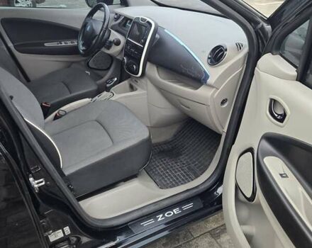 Чорний Рено Зое, об'ємом двигуна 0 л та пробігом 135 тис. км за 5950 $, фото 8 на Automoto.ua