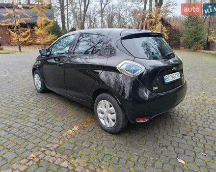 Черный Рено Зое, объемом двигателя 0 л и пробегом 96 тыс. км за 6500 $, фото 19 на Automoto.ua