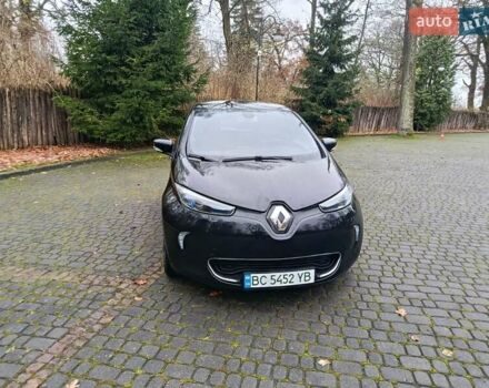 Черный Рено Зое, объемом двигателя 0 л и пробегом 96 тыс. км за 6500 $, фото 6 на Automoto.ua