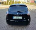 Черный Рено Зое, объемом двигателя 0 л и пробегом 113 тыс. км за 6900 $, фото 5 на Automoto.ua