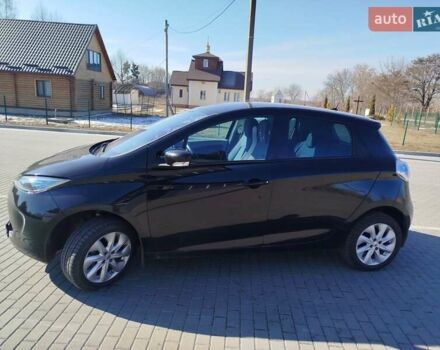 Черный Рено Зое, объемом двигателя 0 л и пробегом 68 тыс. км за 7350 $, фото 2 на Automoto.ua