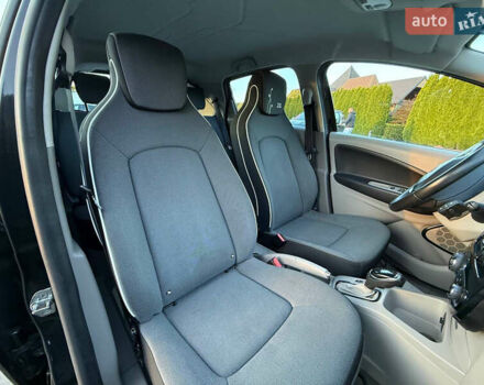 Чорний Рено Зое, об'ємом двигуна 0 л та пробігом 78 тис. км за 6999 $, фото 26 на Automoto.ua