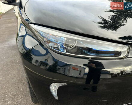 Черный Рено Зое, объемом двигателя 0 л и пробегом 55 тыс. км за 6700 $, фото 14 на Automoto.ua