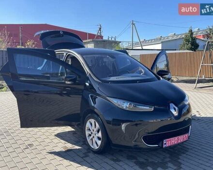 Рено Зое 2014 в Ровно на Automoto.ua Черный Рено Зое, объемом двигателя 0 л и пробегом 75 тыс. км за 6500 $, фото 2 на Automoto.ua