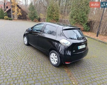 Черный Рено Зое, объемом двигателя 0 л и пробегом 96 тыс. км за 6500 $, фото 10 на Automoto.ua