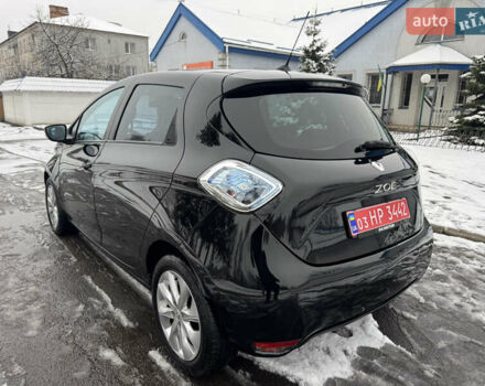 Черный Рено Зое, объемом двигателя 0 л и пробегом 91 тыс. км за 6499 $, фото 4 на Automoto.ua