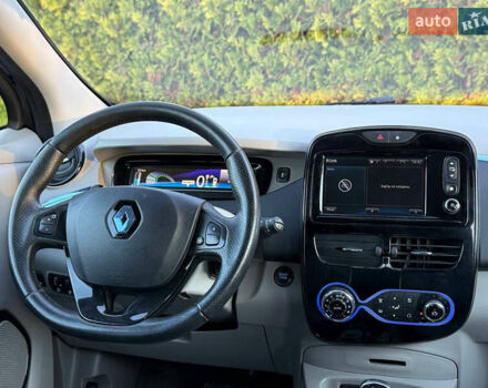 Чорний Рено Зое, об'ємом двигуна 0 л та пробігом 78 тис. км за 6999 $, фото 33 на Automoto.ua