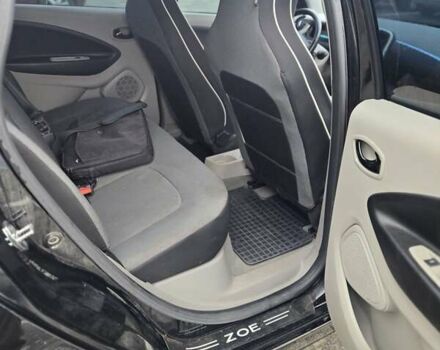 Чорний Рено Зое, об'ємом двигуна 0 л та пробігом 135 тис. км за 5950 $, фото 9 на Automoto.ua