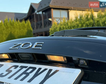 Рено Зое 2014 в Стрые на Automoto.ua Черный Рено Зое, объемом двигателя 0 л и пробегом 78 тыс. км за 6999 $, фото 37 на Automoto.ua