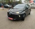 Черный Рено Зое, объемом двигателя 0 л и пробегом 103 тыс. км за 5800 $, фото 24 на Automoto.ua