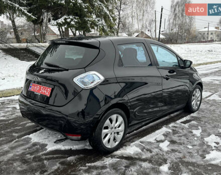 Черный Рено Зое, объемом двигателя 0 л и пробегом 91 тыс. км за 6499 $, фото 6 на Automoto.ua