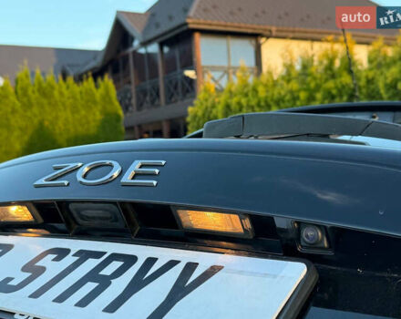 Чорний Рено Зое, об'ємом двигуна 0 л та пробігом 78 тис. км за 6999 $, фото 36 на Automoto.ua