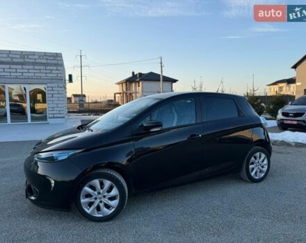 Черный Рено Зое, объемом двигателя 0 л и пробегом 115 тыс. км за 6600 $, фото 10 на Automoto.ua