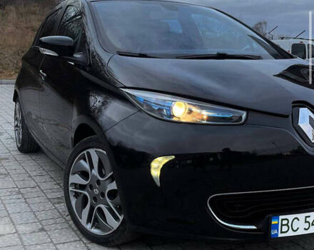 Чорний Рено Зое, об'ємом двигуна 0 л та пробігом 96 тис. км за 6350 $, фото 10 на Automoto.ua