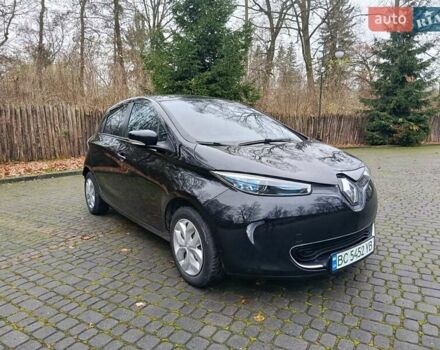 Черный Рено Зое, объемом двигателя 0 л и пробегом 96 тыс. км за 6500 $, фото 17 на Automoto.ua