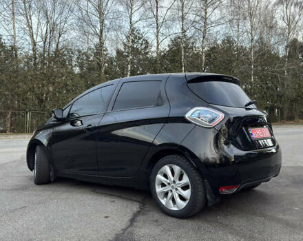 Черный Рено Зое, объемом двигателя 0 л и пробегом 90 тыс. км за 7700 $, фото 5 на Automoto.ua