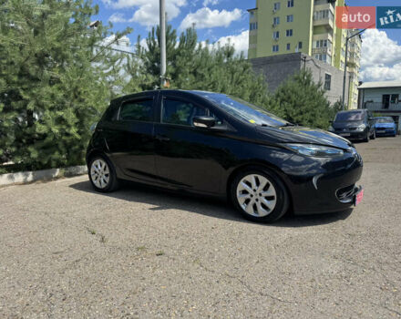Черный Рено Зое, объемом двигателя 0 л и пробегом 116 тыс. км за 6550 $, фото 3 на Automoto.ua