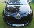 Черный Рено Зое, объемом двигателя 0 л и пробегом 126 тыс. км за 7500 $, фото 1 на Automoto.ua