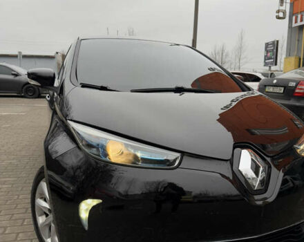 Черный Рено Зое, объемом двигателя 0 л и пробегом 105 тыс. км за 6750 $, фото 16 на Automoto.ua