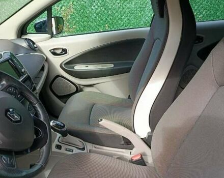 Чорний Рено Зое, об'ємом двигуна 0 л та пробігом 98 тис. км за 6800 $, фото 2 на Automoto.ua