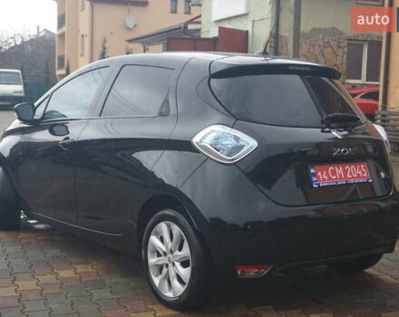 Черный Рено Зое, объемом двигателя 0 л и пробегом 101 тыс. км за 7222 $, фото 9 на Automoto.ua