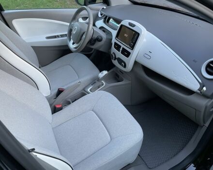 Рено Зое 2015 в Тернополе на Automoto.ua Черный Рено Зое, объемом двигателя 0 л и пробегом 145 тыс. км за 7099 $, фото 19 на Automoto.ua